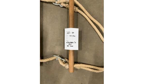 Klimladder in hout met touw 54x400